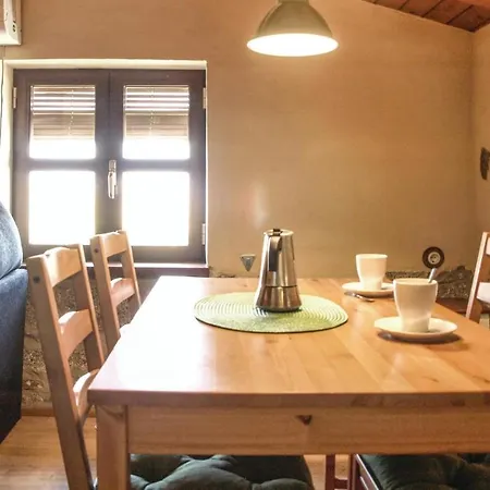 4 Bedroom In Holiday home