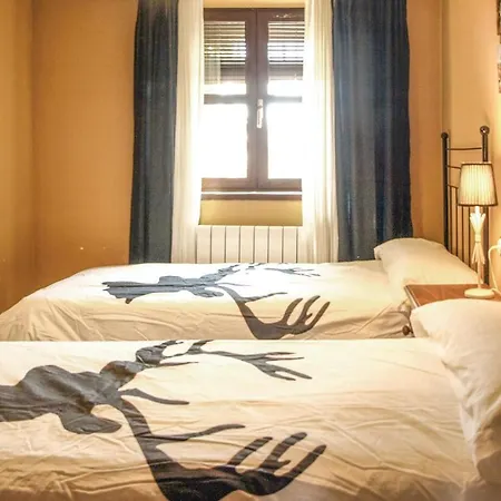 4 Bedroom In Villanueva del Duque